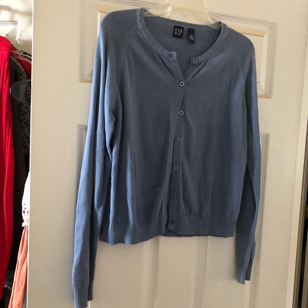 Basic sweater